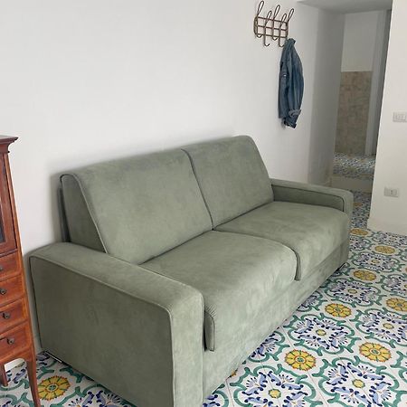 Le More Di Băile Herculane Dış mekan fotoğraf